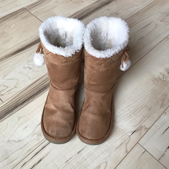 Arizona Jean Company Other - Arizona Girls Comfy Boot